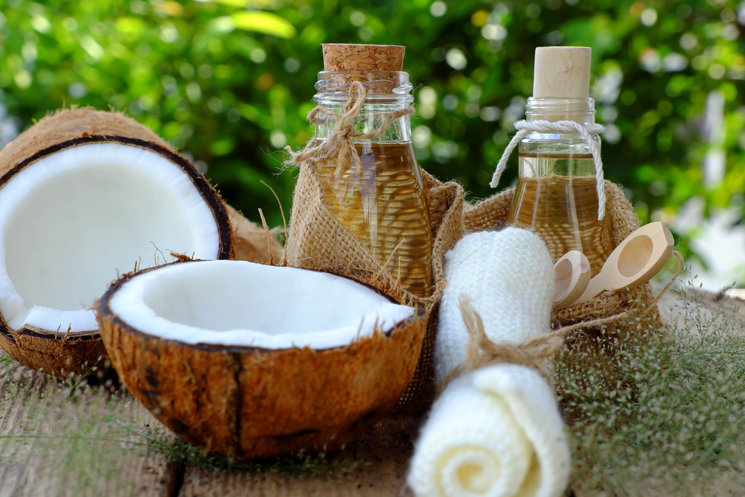 Kókuszolaj egyenlő szépséges bőr és hajkorona